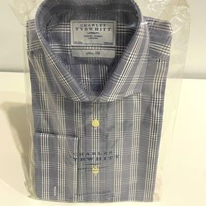 Charles Tyrwhitt men’s dress shirt. Brand new in package. Size 15.5/33 in